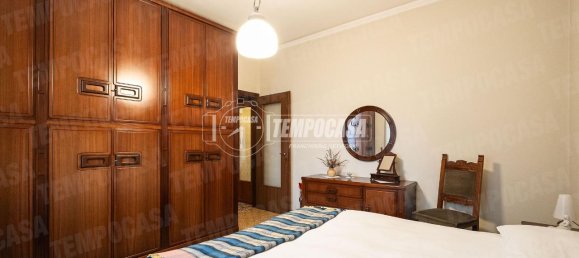 3 rooms House in Lambrugo, Italy No. 110040 9