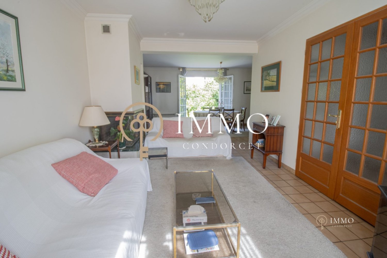 4 Schlafzimmer Villa in Bourg-la-Reine, France, Nr. 165810