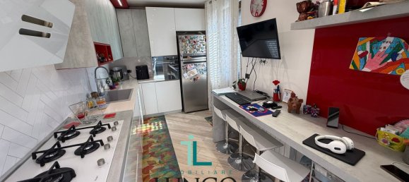 5 bedrooms House in Latina, Italy No. 359418 10