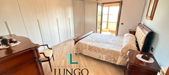 5 bedrooms House in Latina, Italy No. 359418 14