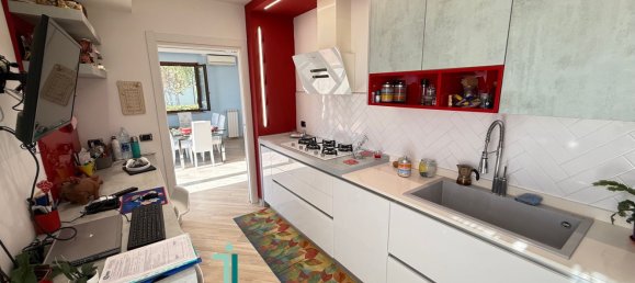 5 bedrooms House in Latina, Italy No. 359418 11