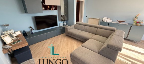 5 bedrooms House in Latina, Italy No. 359418 7