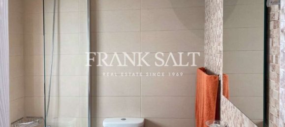 4 bedrooms Townhouse in Victoria, Malta No. 5885 10