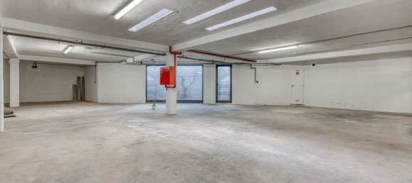  عقار تجاري في Arvore, Portugal 343متر مربع رقم 103302 39