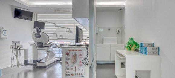  عقار تجاري في Arvore, Portugal 343متر مربع رقم 103302 11