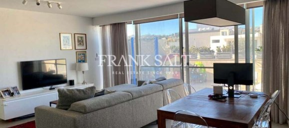 Ático de 2 dormitorios en Swieqi, Malta No. 7016 2