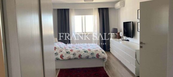 Ático de 2 dormitorios en Swieqi, Malta No. 7016 7