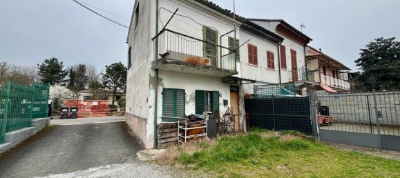 3 rooms Villa in Alessandria, Italy No. 115812 3