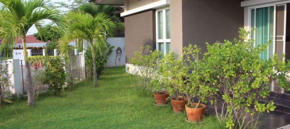 3 Schlafzimmer Cafe / Restaurant in Bang Lamung, Thailand, Nr. 1948 5