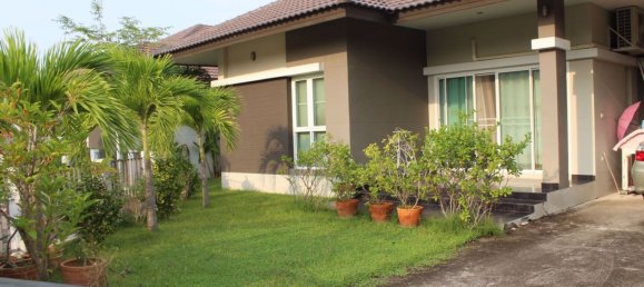 3 Schlafzimmer Cafe / Restaurant in Bang Lamung, Thailand, Nr. 1948 4