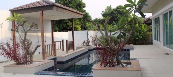 3 Schlafzimmer Cafe / Restaurant in Bang Lamung, Thailand, Nr. 1948 23