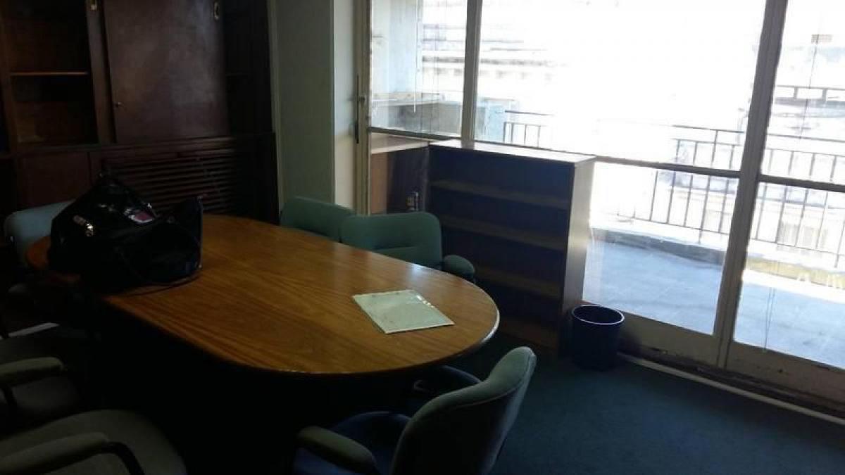  Office in Buenos Aires, Argentina No. 105548