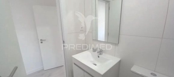 4 bedrooms Apartment in Costa da Caparica, Portugal No. 30537 9