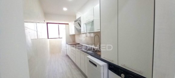 4 bedrooms Apartment in Costa da Caparica, Portugal No. 30537 31