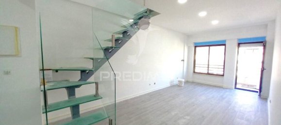 4 bedrooms Apartment in Costa da Caparica, Portugal No. 30537 14