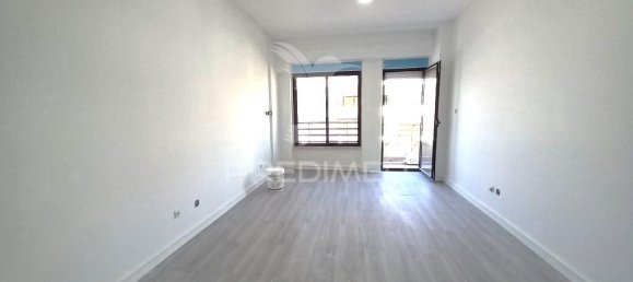 4 bedrooms Apartment in Costa da Caparica, Portugal No. 30537 8
