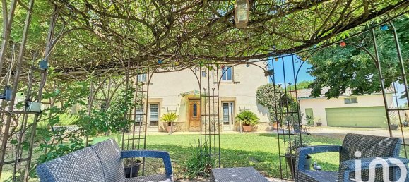 10 rooms House in Roussillon, France No. 329043 5