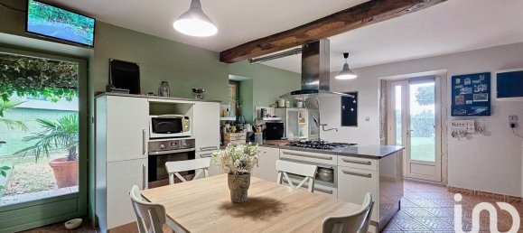 10 rooms House in Roussillon, France No. 329043 13