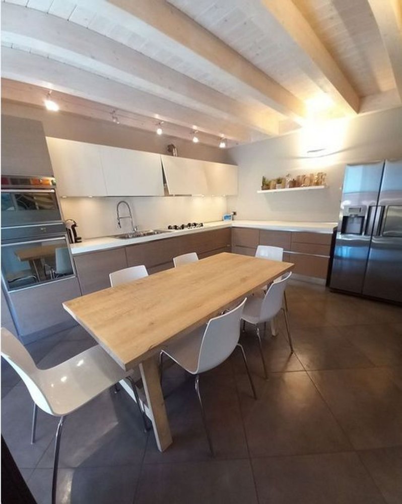 Penthouse de 4 divisões em Oleggio, Italy N.º 255512