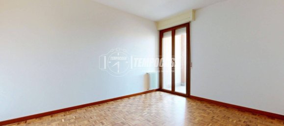 2 bedrooms Apartment in Carpi, Italy No. 171339 14