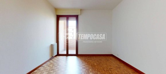 2 bedrooms Apartment in Carpi, Italy No. 171339 15
