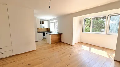 Studio à Hietzing, Austria No. 216206