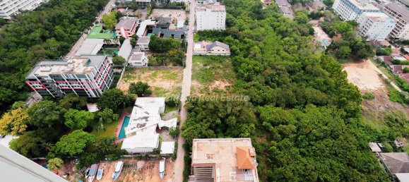 Studio in the Condo in Pattaya, Thailand No. 12732 10