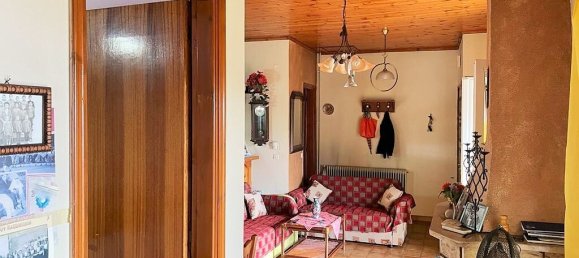  T4 em Corfu, Greece N.º 7374 5