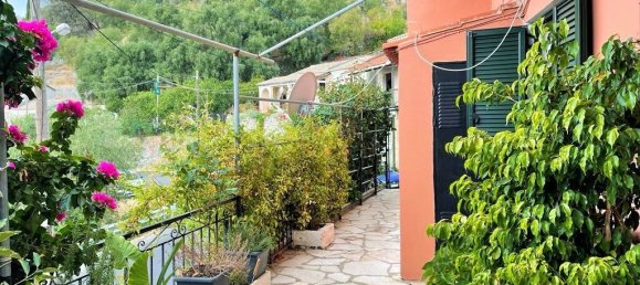  T4 em Corfu, Greece N.º 7374 21