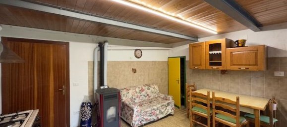 Casa de 9 habitaciónes en Seggiano, Italy No. 132282 23