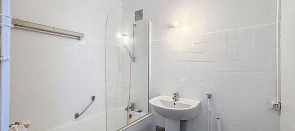 2 bedrooms Apartment in Bihorel, France No. 362336 5