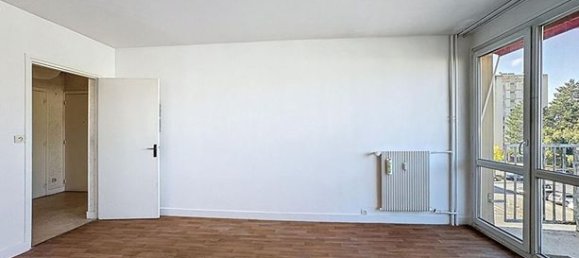 2 bedrooms Apartment in Bihorel, France No. 362336 6