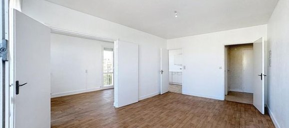 2 bedrooms Apartment in Bihorel, France No. 362336 2