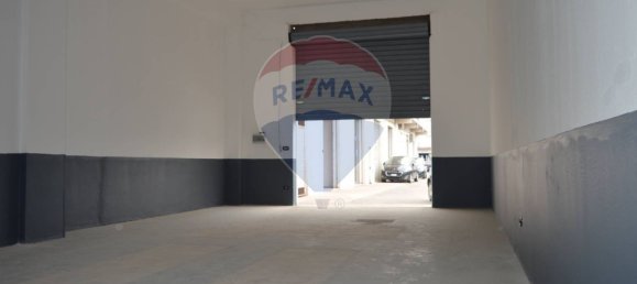 Gewerbliche Immobilie in Corigliano Rossano, Italy 106m², Nr. 362039 4