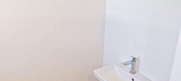 Квартира с 4 комнатами в Мариатрост, Австрия № 244398 14