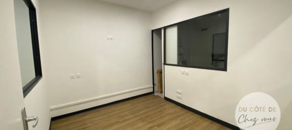 100m² Commercial property in Troyes, France No. 64242 7