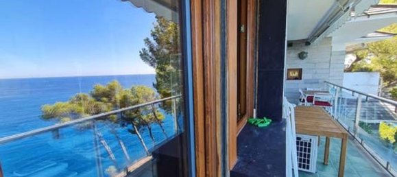 3-salle Appartement à Chiavari, Italy No. 271864 4