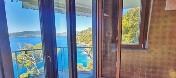 3-salle Appartement à Chiavari, Italy No. 271864 9