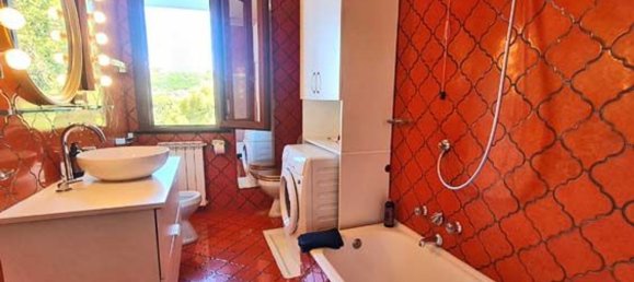 3-salle Appartement à Chiavari, Italy No. 271864 11