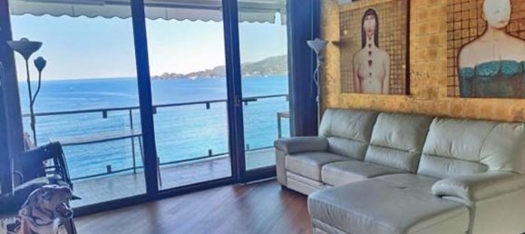 3-salle Appartement à Chiavari, Italy No. 271864 6