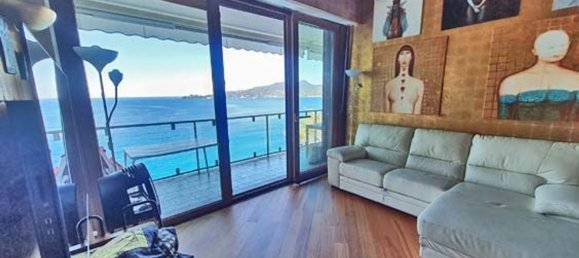 3-salle Appartement à Chiavari, Italy No. 271864 22