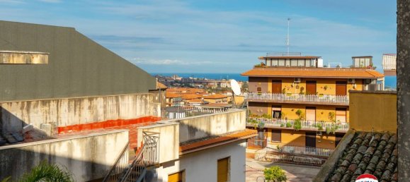 Apartamento T3 em Aci Catena, Italy N.º 91574 15