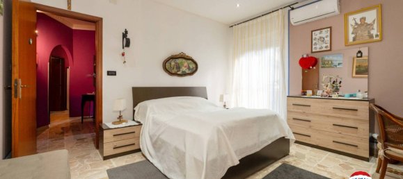 Apartamento T3 em Aci Catena, Italy N.º 91574 44