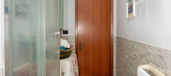 Apartamento T3 em Aci Catena, Italy N.º 91574 36