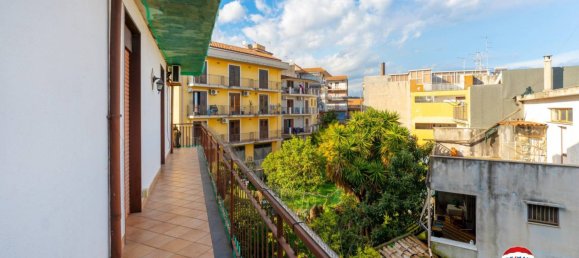 Apartamento T3 em Aci Catena, Italy N.º 91574 18