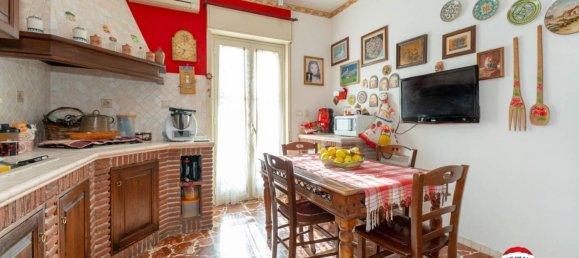 Apartamento T3 em Aci Catena, Italy N.º 91574 29