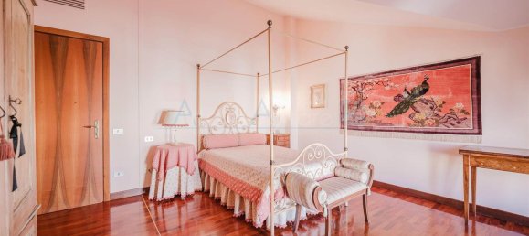 9-Zimmer Wohnung in Padua, Italy, Nr. 216851 9