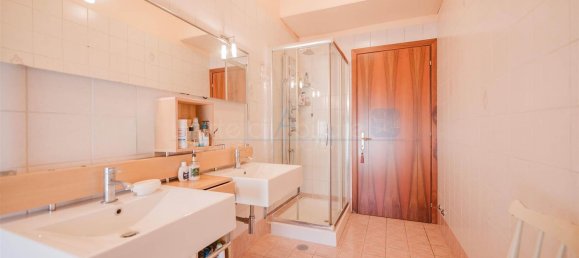 9-Zimmer Wohnung in Padua, Italy, Nr. 216851 12