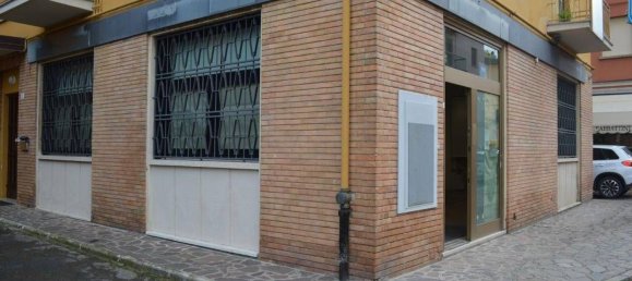 2 rooms Commercial property in Pianoro, Italy No. 139956 2