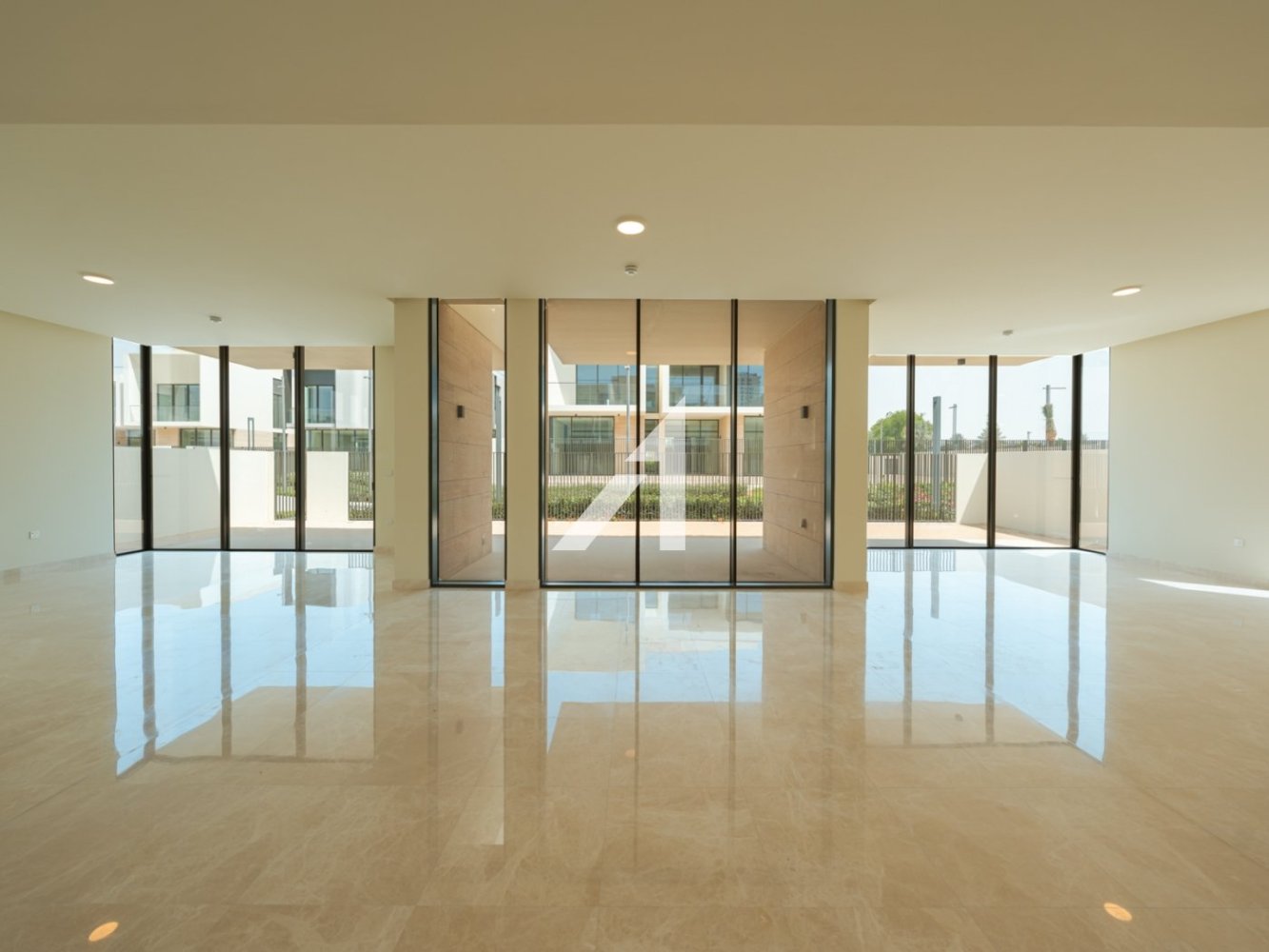 Villa T5 em Dubai Hills Estate, UAE N.º 107981